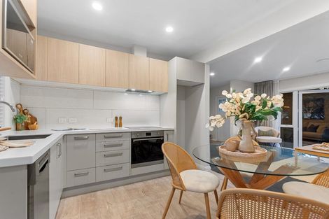 Photo of property in 124b Glandovey Road, Strowan, Christchurch, 8052