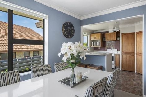 Photo of property in 5 Cathray Place, Matua, Tauranga, 3110