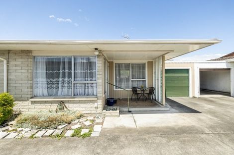 Photo of property in 2/505 Burnett Street, Mahora, Hastings, 4120