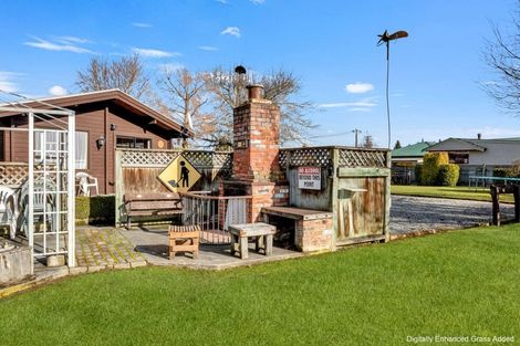 Photo of property in 39 Newburn Street, Waikaia, 9778