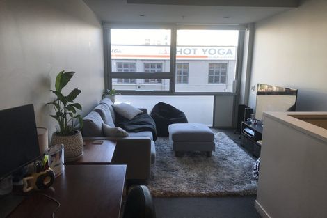 Photo of property in Monument Apartments, 2h/245 Wakefield Street, Te Aro, Wellington, 6011