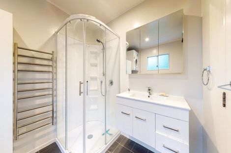 Photo of property in 14b Ngarimu Grove, Ngaio, Wellington, 6035