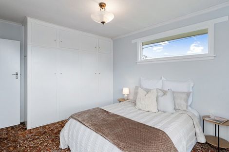 Photo of property in 24 Greendale Avenue, Avonhead, Christchurch, 8042