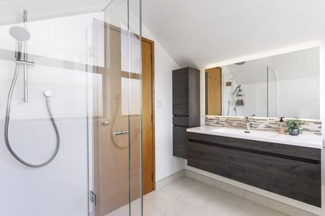 Photo of property in 98 Bleakhouse Road, Howick, Auckland, 2014