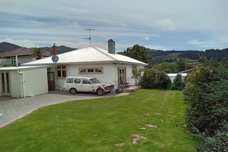 Photo of property in 29 Hall Road, Sawyers Bay, Port Chalmers, 9023