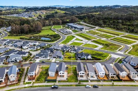 Photo of property in 39 Sunnyheights Road, Orewa, 0931