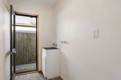 Photo of property in 18 Winters Road, Redwood, Christchurch, 8051