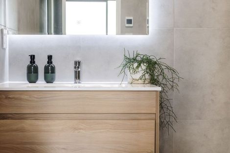 Photo of property in 83 Tarapuka Road, Westgate, Auckland, 0814