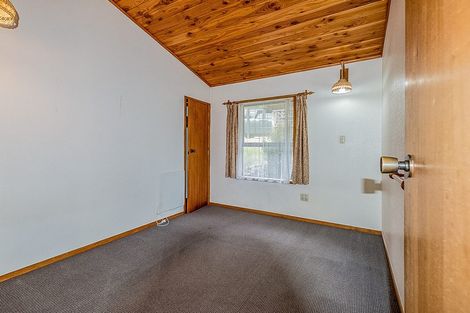 Photo of property in 3 Hebe Place, Birkenhead, Auckland, 0626