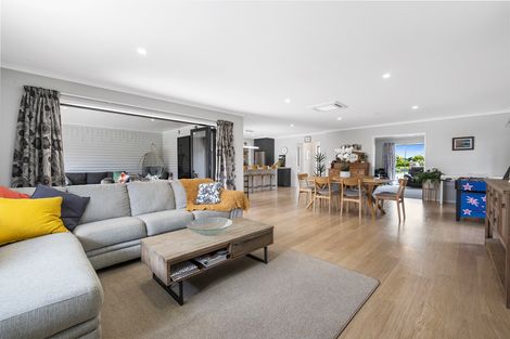 Photo of property in 39a Norfolk Drive, Cambridge, 3434