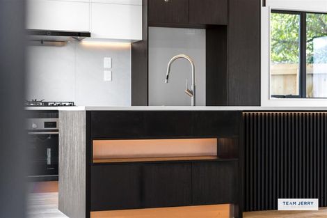 Photo of property in 339b Bucklands Beach Road, Bucklands Beach, Auckland, 2012