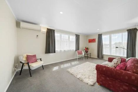 Photo of property in 17 Caduceus Place, Ascot Park, Porirua, 5024