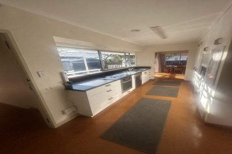 Photo of property in 16 Bale Place, Havelock North, 4130