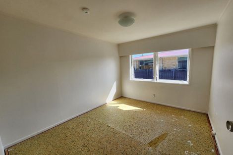 Photo of property in 97 Rathgar Road, Henderson, Auckland, 0610