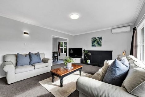 Photo of property in 90 Bayly Road, Blagdon, New Plymouth, 4310