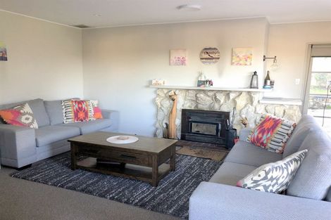 Photo of property in 96 Porangahau Road, Waipukurau, 4200