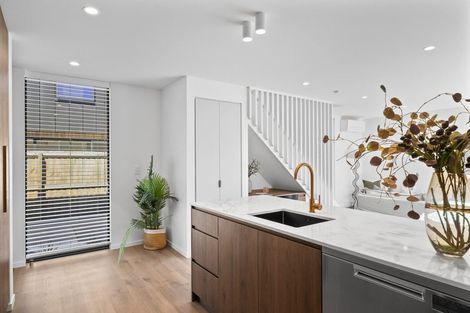 Photo of property in 2/31 Rutland Street, St Albans, Christchurch, 8014