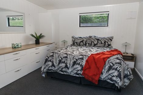 Photo of property in 261 Paparata Road, Bombay, 2675