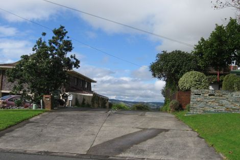 Photo of property in 2/109a Pah Road, Cockle Bay, Auckland, 2014