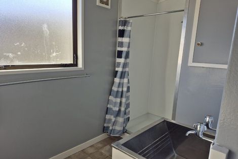 Photo of property in 1-12/71 Main Street, Mataura, 9712