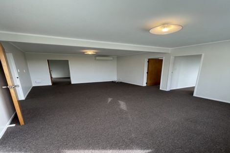 Photo of property in 12f2 Norna Crescent, Kelburn, Wellington, 6012
