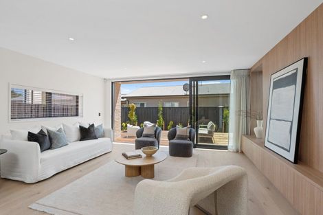 Photo of property in 15 Lees Road, Strowan, Christchurch, 8052