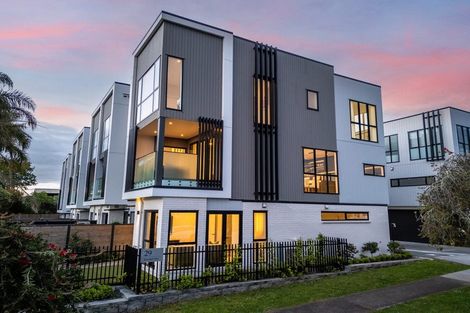 Photo of property in 1/29 Bracken Avenue, Takapuna, Auckland, 0622