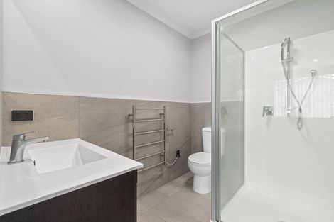 Photo of property in 20 Taukari Road, Takanini, 2112