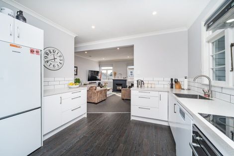 Photo of property in 45 Guy Avenue, Takaro, Palmerston North, 4410