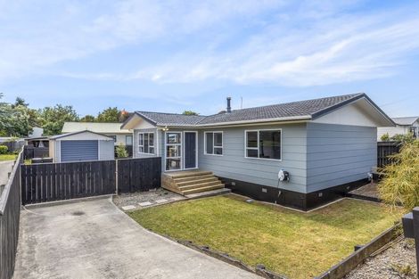 Photo of property in 11 Michael Road, Paraparaumu Beach, Paraparaumu, 5032