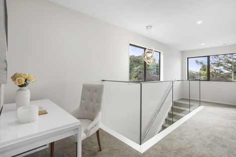 Photo of property in 15d/1 Verran Road, Birkenhead, Auckland, 0626