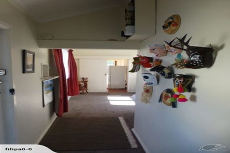 Photo of property in 156a Queens Drive, Lyall Bay, Wellington, 6022