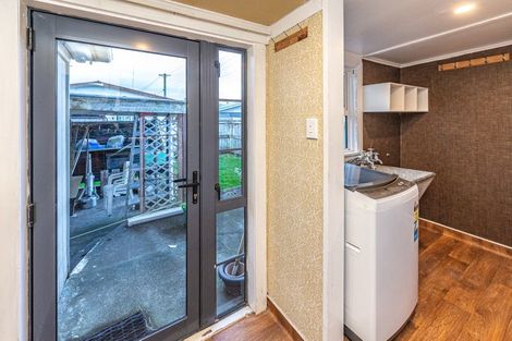 Photo of property in 18 Lewis Avenue, Aramoho, Whanganui, 4500