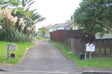 Photo of property in 2/19 Solar Road, Glen Eden, Auckland, 0602