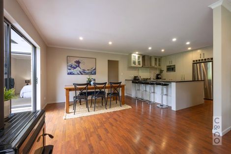 Photo of property in 9 Buttercup Place, Waimauku, 0812