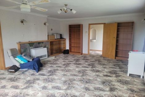 Photo of property in 221 Tukapa Street, Westown, New Plymouth, 4310