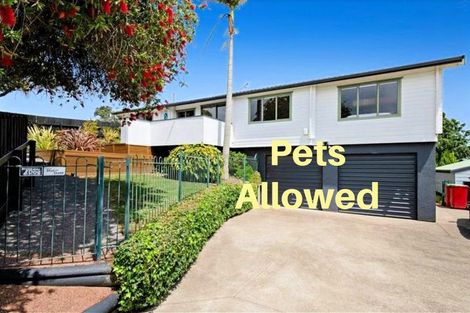 Photo of property in 8 Ngahere Views, Orewa, 0931