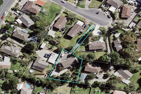 Photo of property in 7 Kilcar Place, Massey, Auckland, 0614