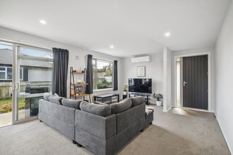 Photo of property in 27 Hinekura Avenue, Taupo, 3330