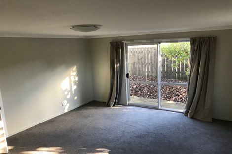 Photo of property in 38 Staithes Drive North, Whitby, Porirua, 5024