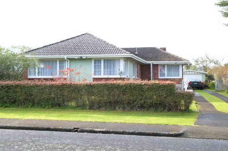 Photo of property in 51 Hallberry Road, Mangere East, Auckland, 2024