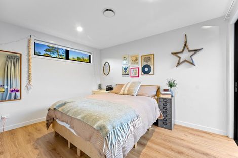 Photo of property in 94 Amreins Road, Waitakere, Henderson, 0782