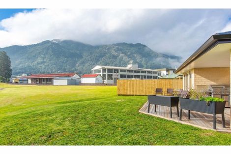 Photo of property in 11 George Street, Te Aroha, 3320