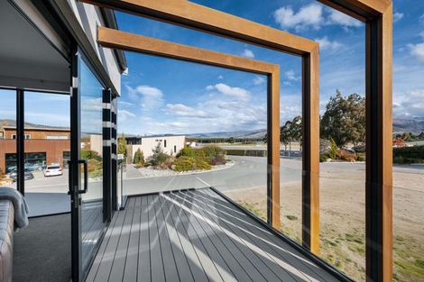 Photo of property in 22 Silverstone Drive, Cromwell, 9384