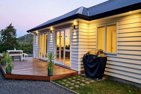 Photo of property in 86a Te Puna Quarry Road, Minden, 3179