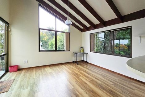 Photo of property in 27 Burns Road, Hospital Hill, Napier, 4110