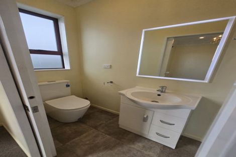 Photo of property in 3/48 Pooks Road, Ranui, Auckland, 0612