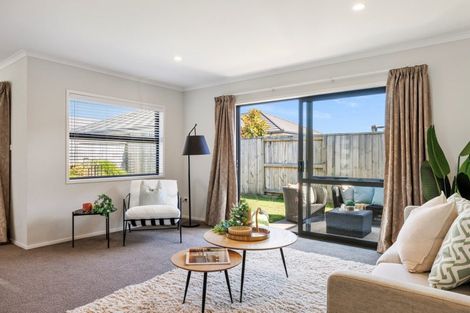 Photo of property in 11 Kahuparere Crescent, Pyes Pa, Tauranga, 3112