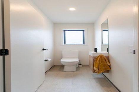 Photo of property in 44 Stratford Drive, Mount Pisa, Cromwell, 9383