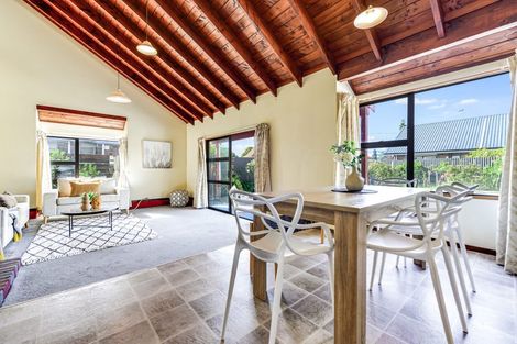 Photo of property in 247b Dey Street, Hamilton East, Hamilton, 3216